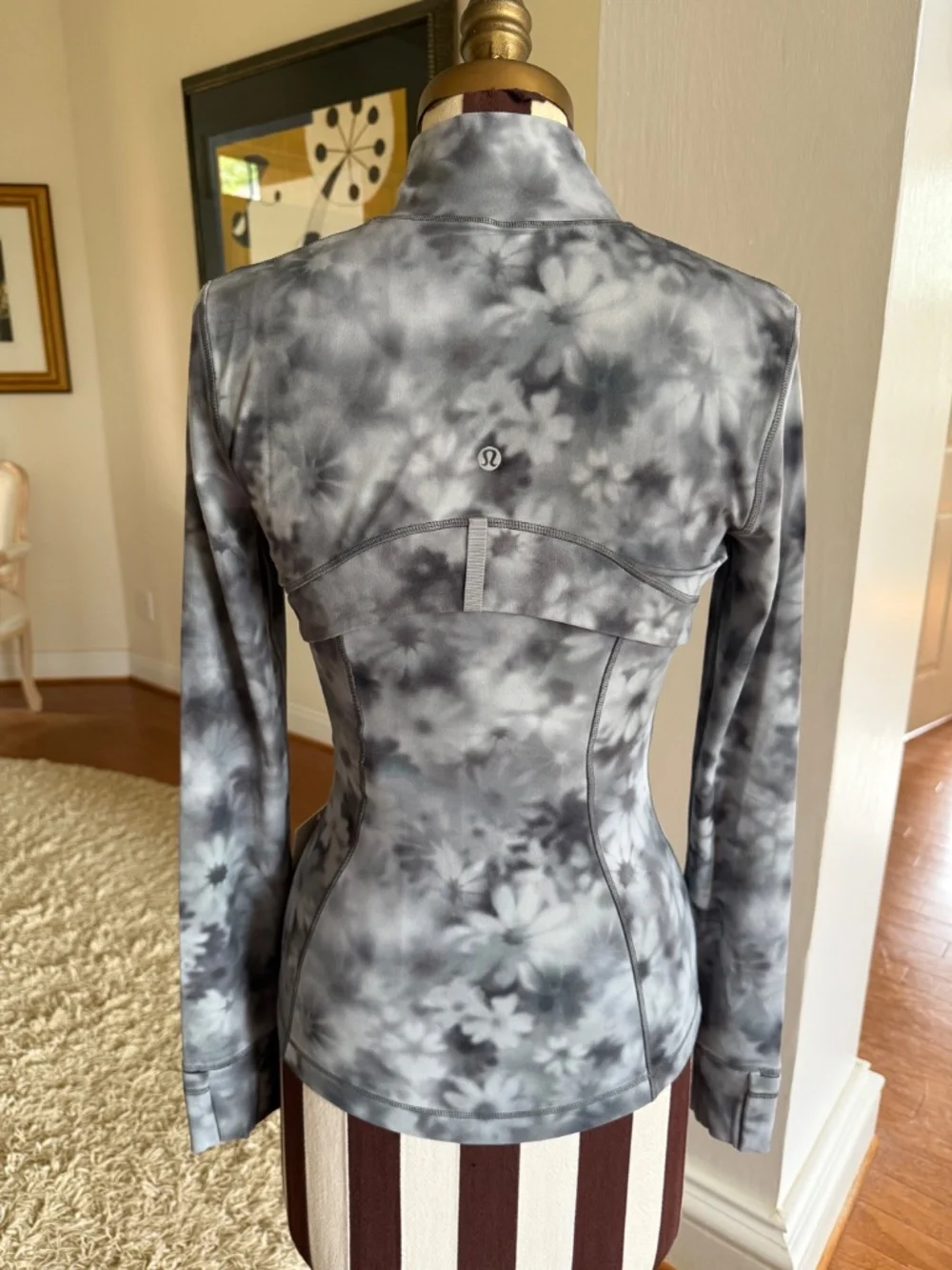 Lululemon Define Jacket Nulu Heathered Floral Print Athletic Athleisure 4 NWT - Picture 3 of 9